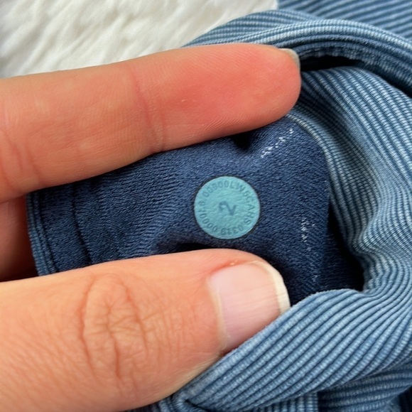 🔥$SALE$🔥 Lululemon Wunder Under HR Snow Washed Ribbed 28" Washed Night Diver - Picture 4 of 5